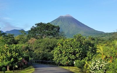 Volcan Arenal: Adventures and relaxation in the heart of Costa Rica